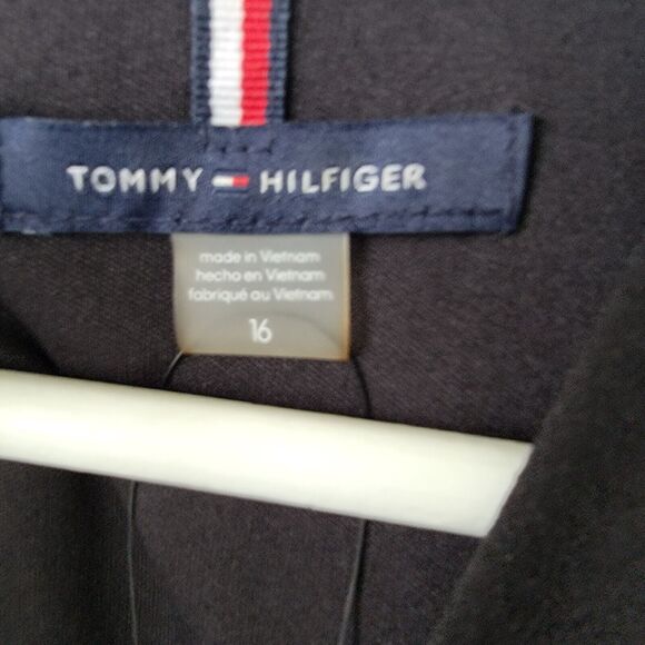 Tommy Hilfiger Surplice Neckline Jumpsuit womens size 16 Short ruffle sleeves - Picture 8 of 9